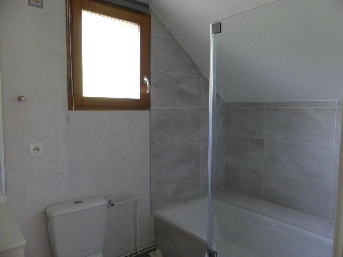 Chalet Les Myosotis Le Bourg-dʼOisans Exterior foto