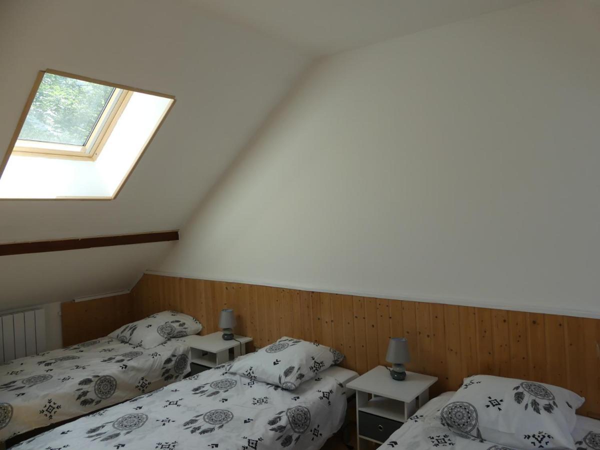 Chalet Les Myosotis Le Bourg-dʼOisans Exterior foto